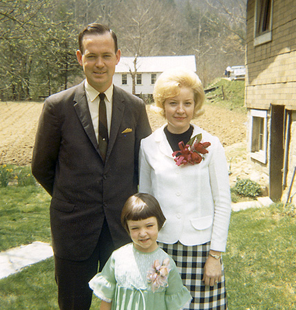 1969_BobTerPegFryPanWeb